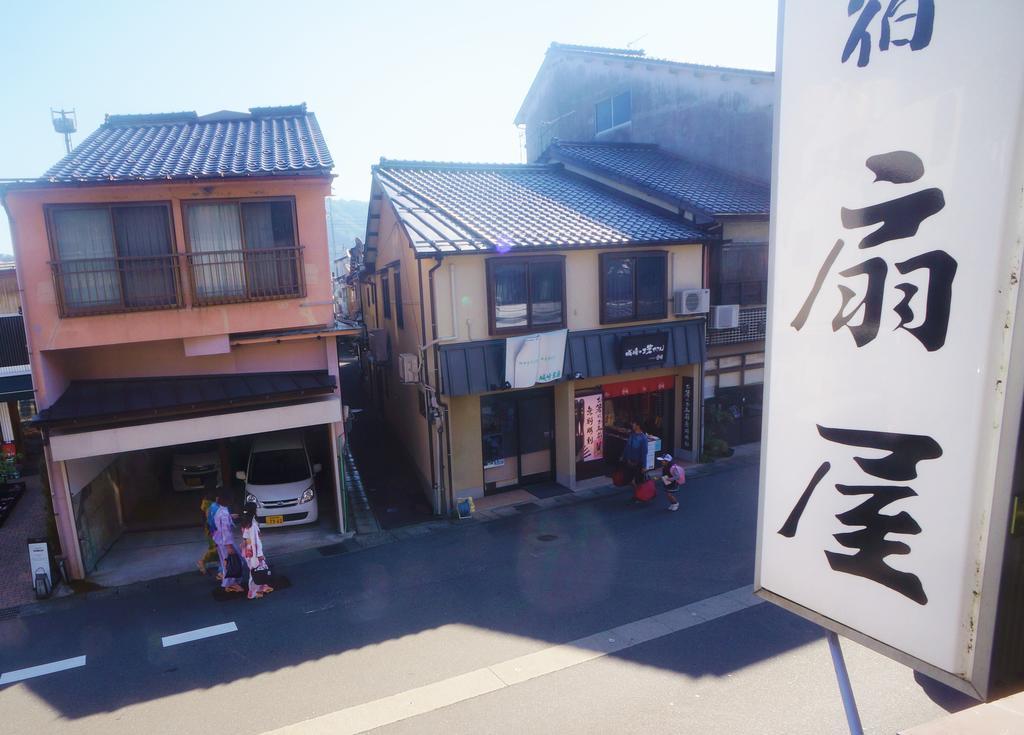 Ougiya Ryokan Тойоока Екстер'єр фото