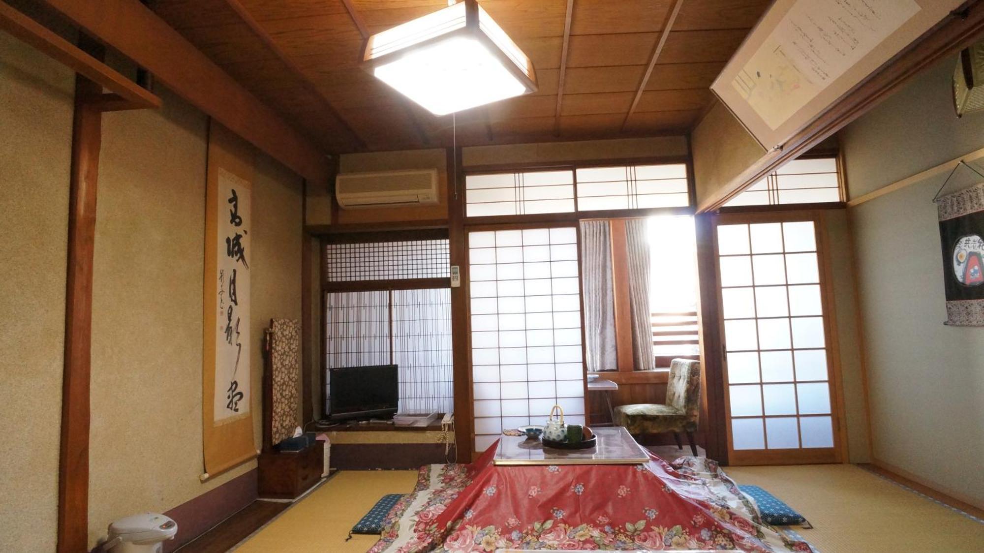 Ougiya Ryokan Тойоока Екстер'єр фото