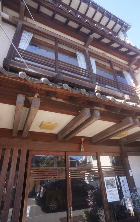 Ougiya Ryokan Тойоока Екстер'єр фото