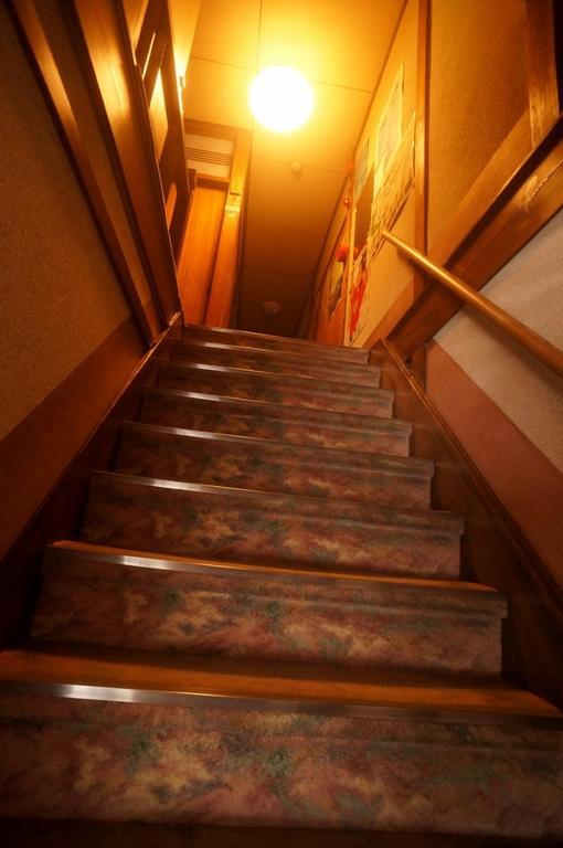 Ougiya Ryokan Тойоока Екстер'єр фото